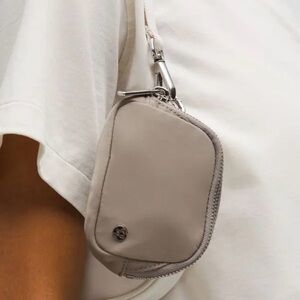 NWT Lululemon Everywhere Belt Bag Nano- Warm Ash Grey
